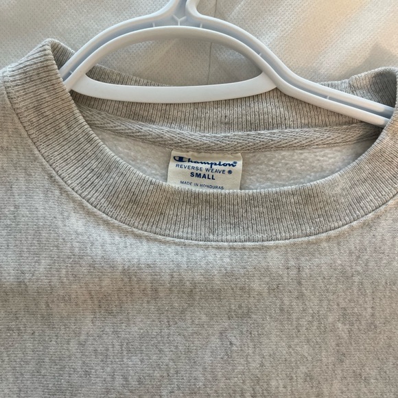 Vintage Champion Reverse Weave Sweatshirt - Picture 2 of 3